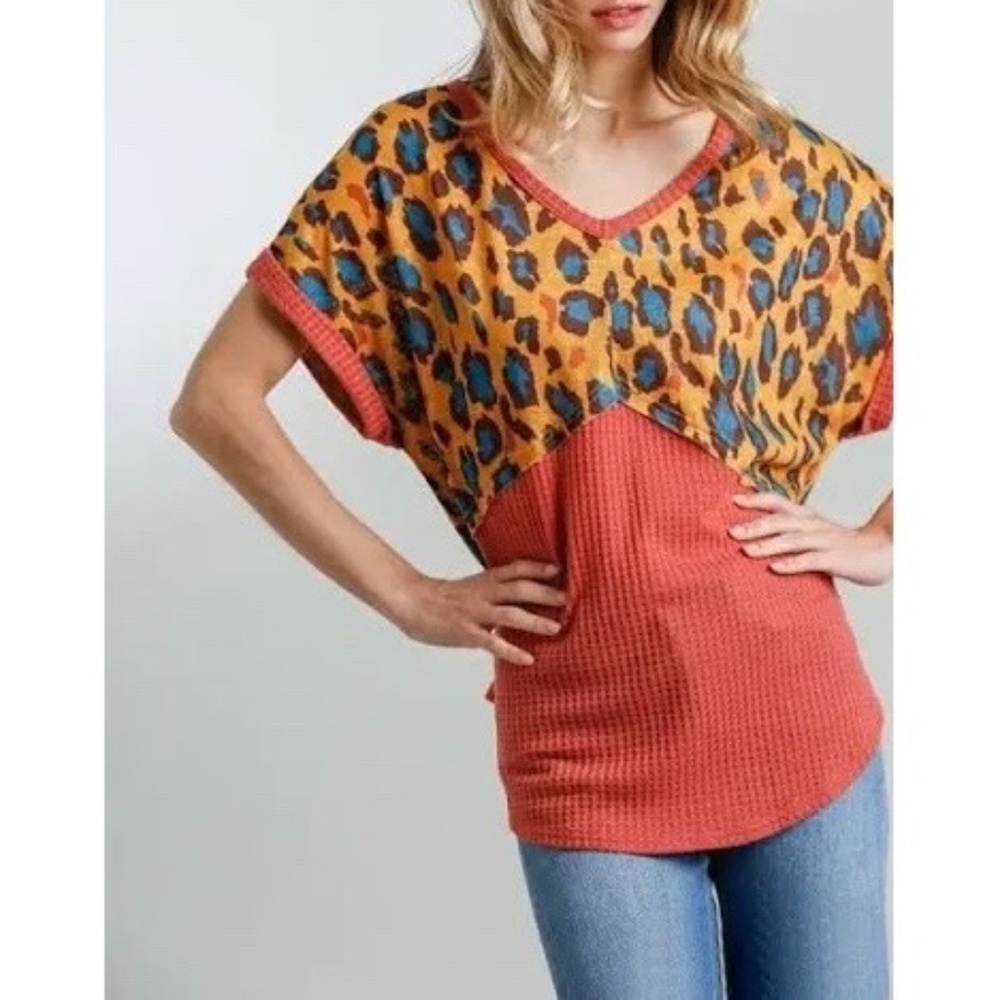 Umgee | Leopard Print Color Block Waffle Knit Rolled Short Sleeve Shirt